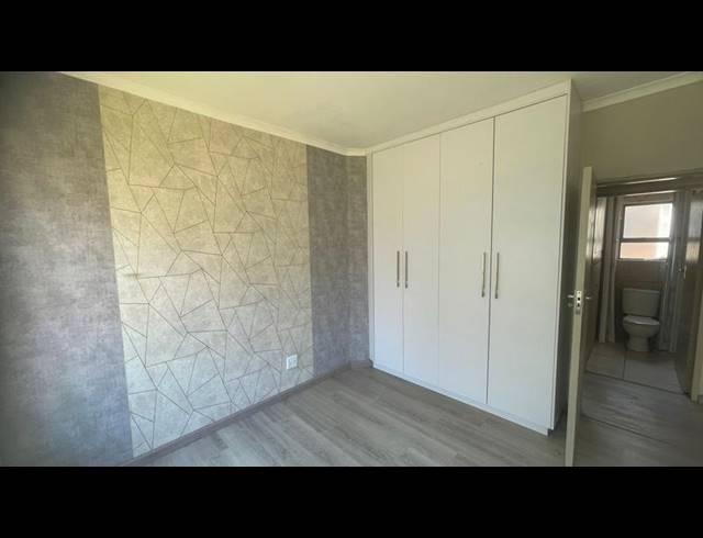 3 BEDROOM HOUSE FOR SALE IN ELDO MANOR